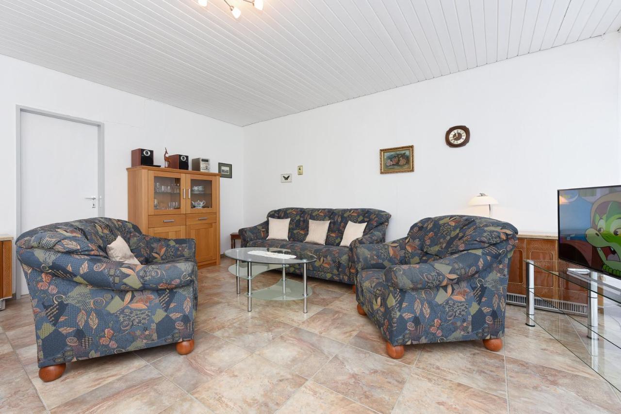 Ferienhaus Nordwind Бензерзил Екстериор снимка